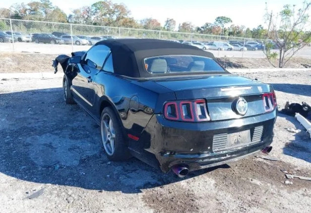 Ford Mustang cena 21500 przebieg: 245000, rok produkcji 2014 z Ostrołęka małe 37